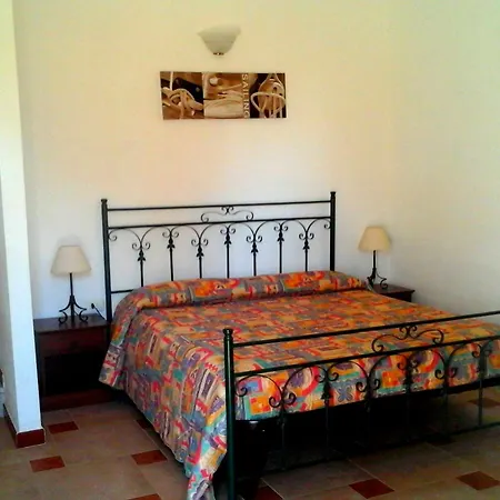 Comino Alto